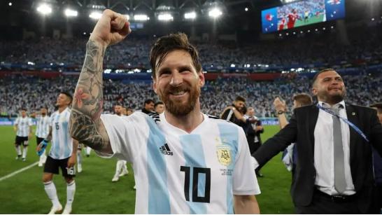 梅西迎来谢幕征程，世界足球的标杆，阿根廷足球的代表人物(4)