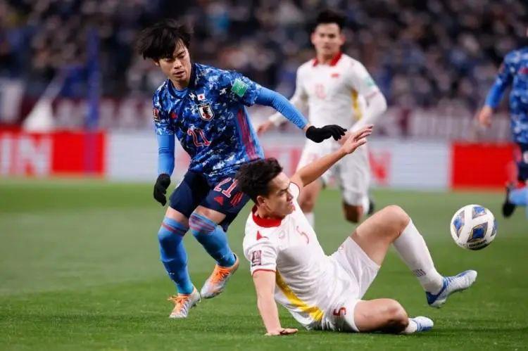 日联杯：广岛vs横滨——东亚杯国脚之战(2)