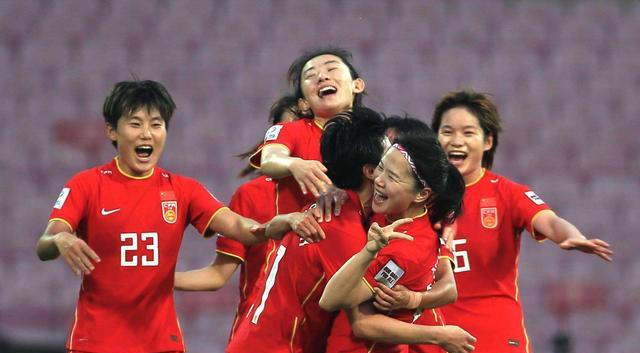 中国女足结束拉练回国，掌握了克制力量型战术，仅有一个小遗憾(4)