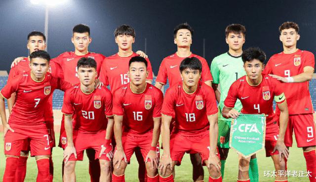 0-1落后还拖延时间！中国足球时隔8年复制奇迹：半个亚洲帮忙出线(1)