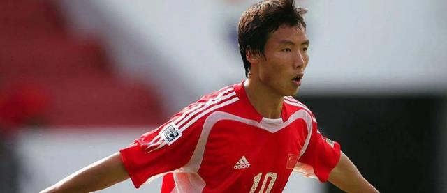 国足天才陈涛：世青赛一战成名，却被俱乐部针对，31岁只能踢中乙(21)