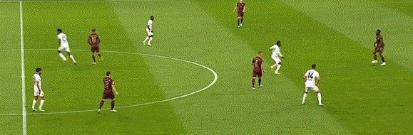 【德甲】穆西亚拉1球2助穆勒传射 拜仁4比0勒沃库森(2)