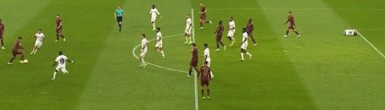 【德甲】穆西亚拉1球2助穆勒传射 拜仁4比0勒沃库森(6)