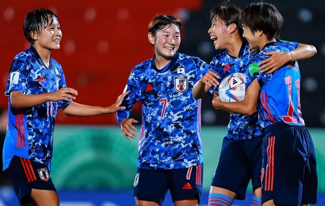 世界杯刺激一夜：中国女足2-1登顶，日本4-0狂胜，卫冕冠军开门红(6)
