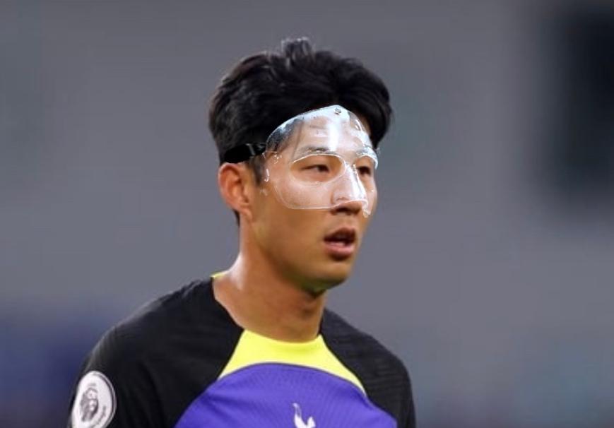孙兴慜左眼将手术，亚洲天王或戴面具出战世界杯，实在是太拼了(2)