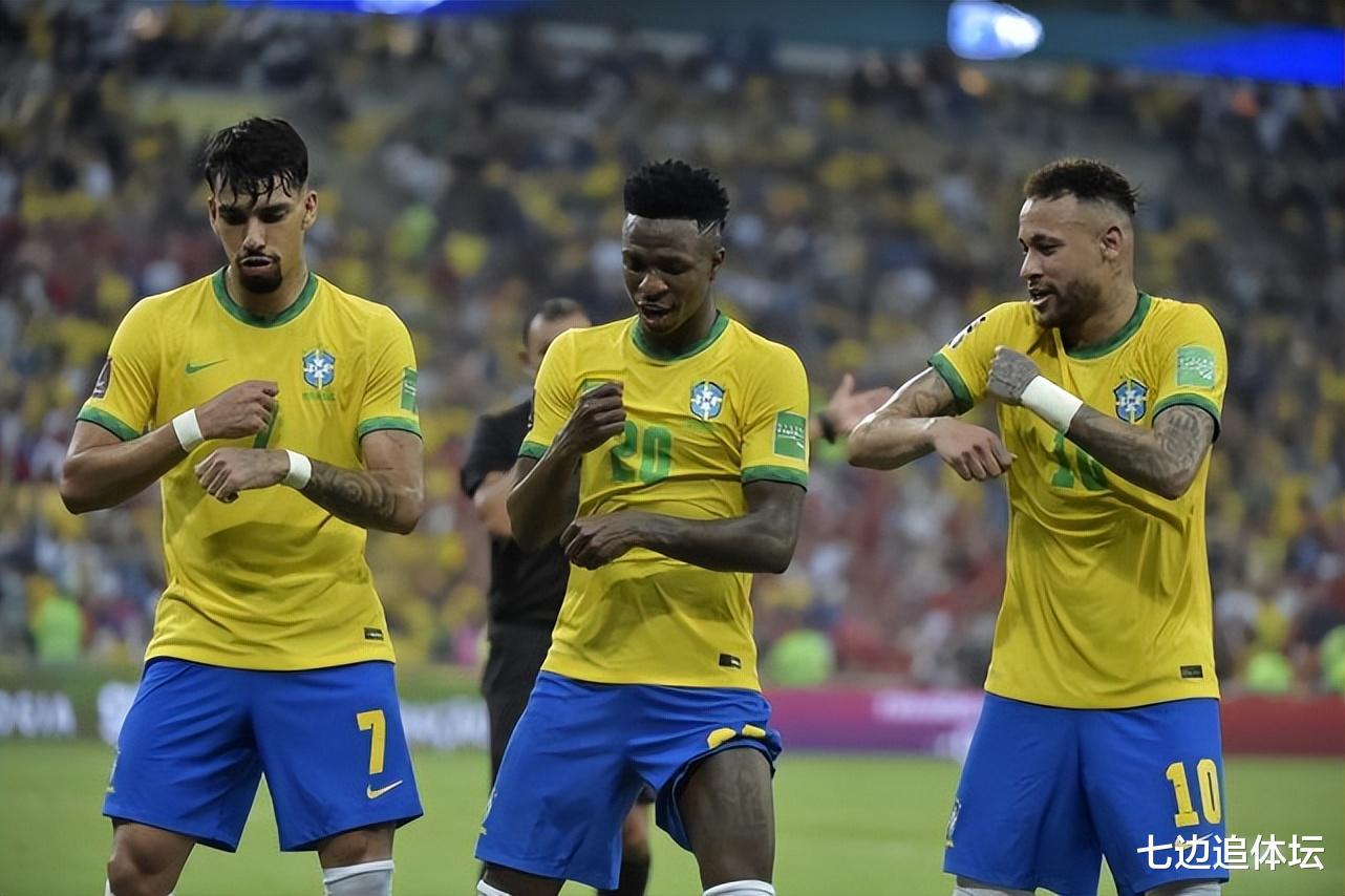 巴西世界杯名单出炉！中轴线搭配合理豪华+2套首发，一隐患仍存在(6)