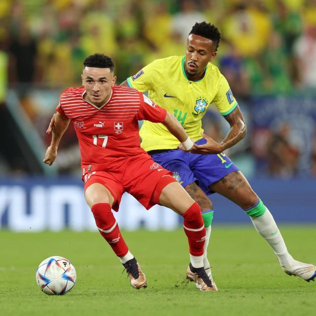 【世界杯】佐默扑出小熊近距离射门，巴西暂0比0瑞士(3)
