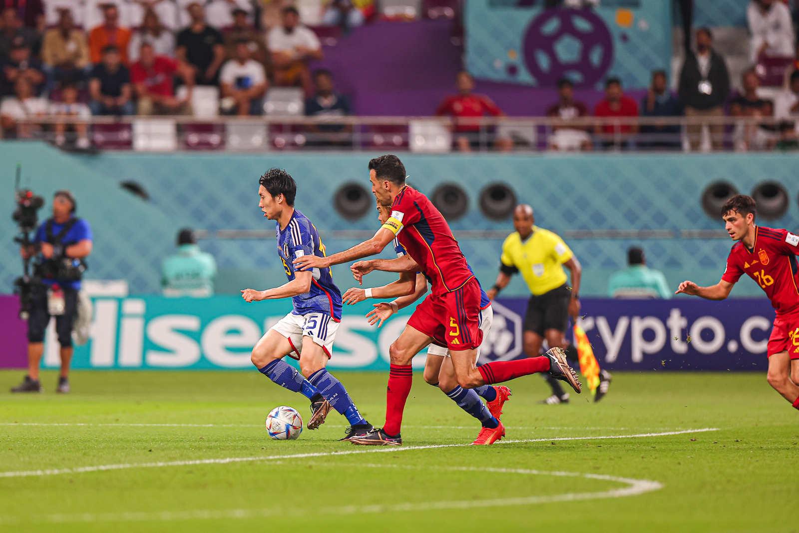 2-1神奇逆转！亚洲第一连克两个世界杯冠军，刘建宏预言被打脸(3)