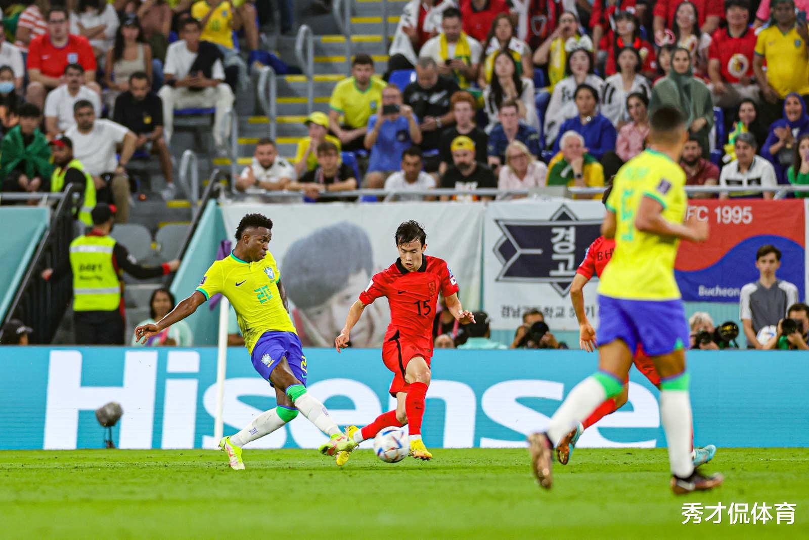 大开杀戒！巴西一场4-1却踢出世界杯最强人情世故，26人登场创历史(3)
