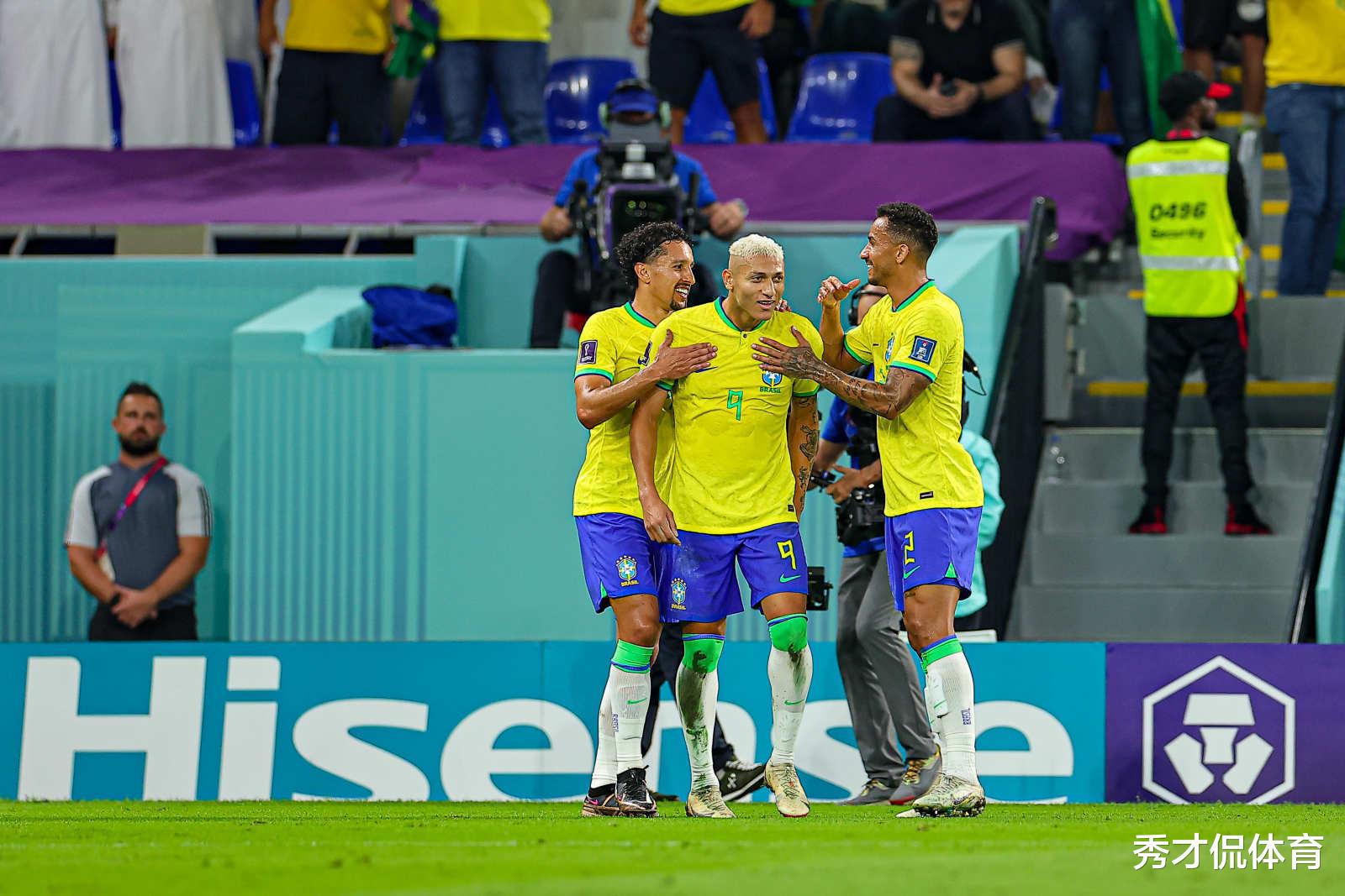 大开杀戒！巴西一场4-1却踢出世界杯最强人情世故，26人登场创历史(4)