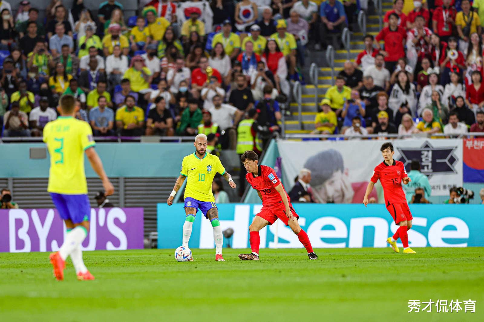 大开杀戒！巴西一场4-1却踢出世界杯最强人情世故，26人登场创历史(5)