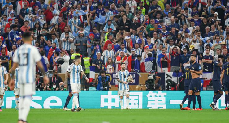 收视率第一！阿根廷队夺冠，梅西甩开C罗，世界杯最强打脸诞生(4)