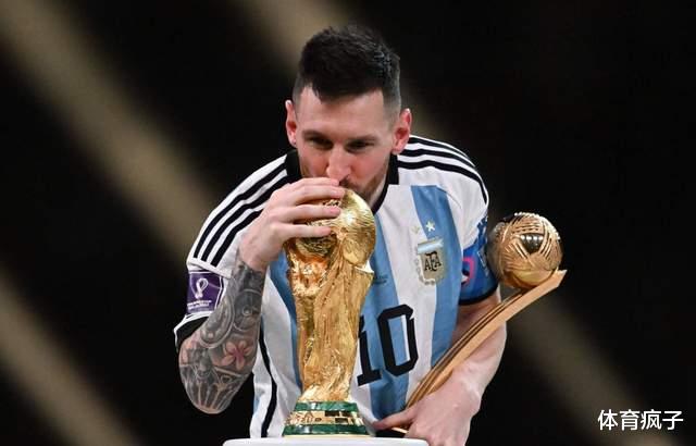 阿根廷击败法国夺冠！苏醒疯狂捶地嚎啕大哭，这次没有砸电视机了(2)
