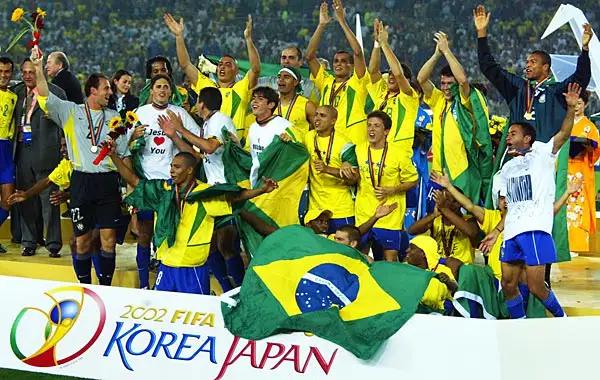 世界杯记录丨自02年捧杯后，巴西在淘汰赛阶段对阵欧洲球队再无胜绩(1)