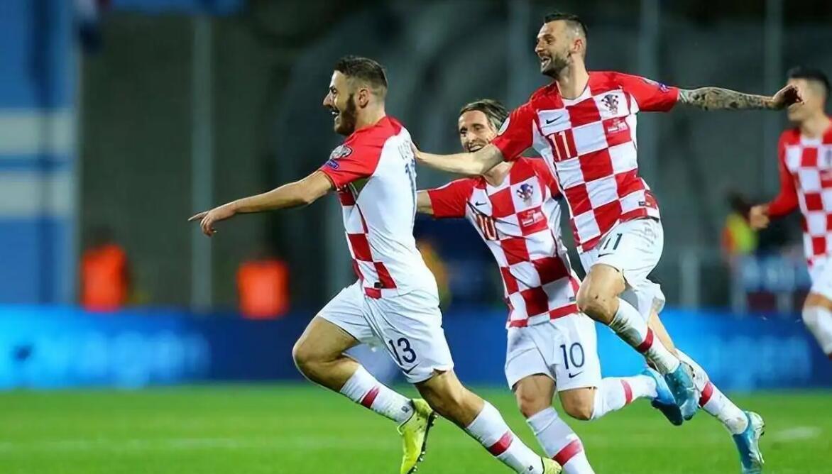 克罗地亚又获得世界杯季军，是进步还是倒退？为什么这样说？(3)
