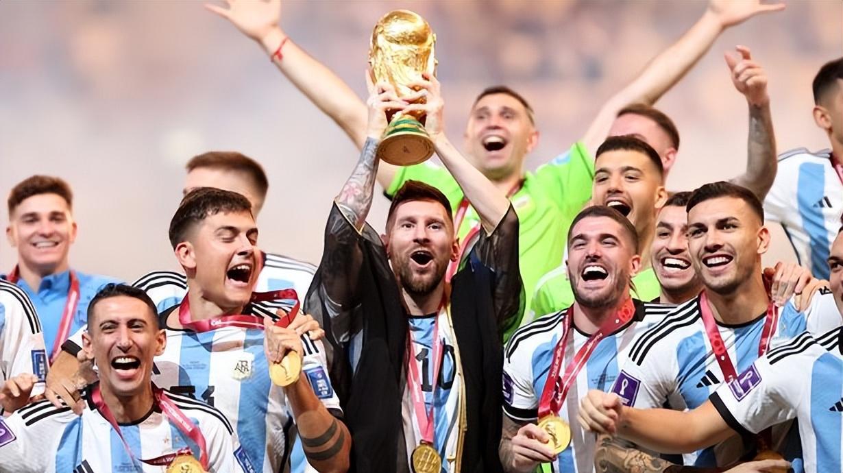 忍无可忍，世界杯决赛裁判回应法国批评：阿根廷本该直接获胜(1)