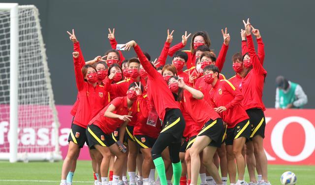 明年世界杯，中国女足若小组不出线，水庆霞会成贾秀全第二吗？(1)