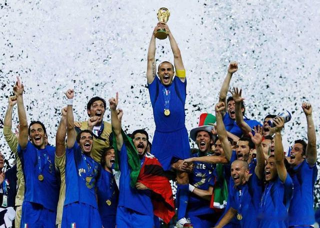 国际足联（FIFA）公布男足世界杯夺冠次数最新排名(4)