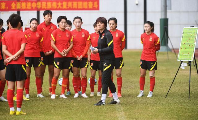 0-1到2-1！中国女足上演大逆转，水庆霞低调表态，剑指世界杯16强(2)