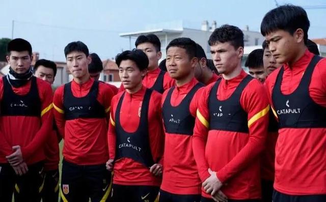 U20国足0-1不敌斯洛文尼亚 中国队获得季军 海外拉练提升实力(1)