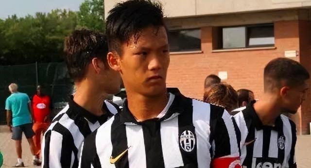 武汉三镇冬窗首签确定！24岁归化球员加盟，曾担任意甲豪门队队长(2)