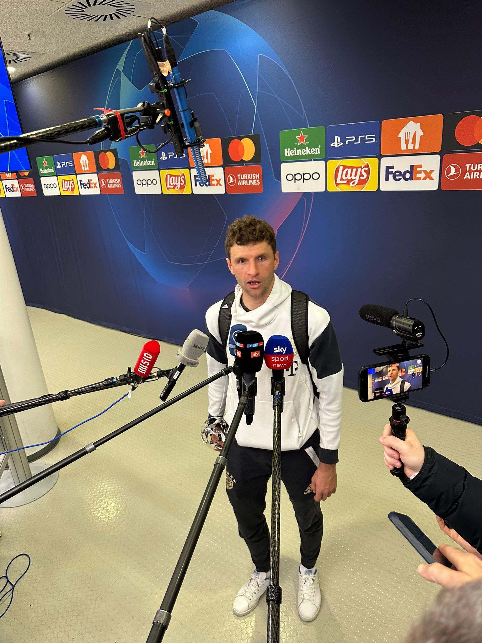 【踢球者-记者Georg Holzner】穆勒：“对阵梅西的比赛在各个方面来说总(1)