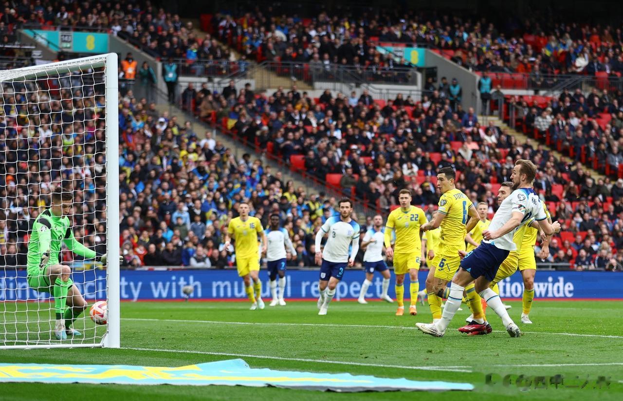 英格兰在欧洲预选赛中连续获胜
 凯恩和萨卡取得进球，帮助英格兰在2024年欧洲杯(1)
