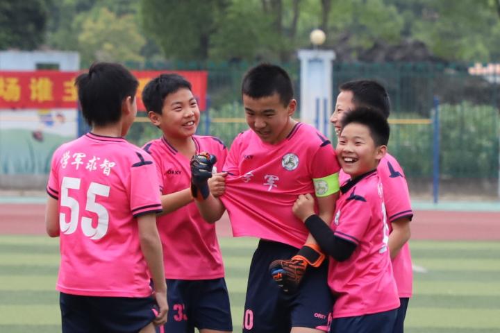杭州有支校长足球队，每周约战家长队(6)