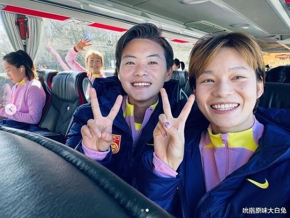 CCTV5直播中国女足VS瑞士，王霜变黑了，国足也确定了2个重要事情(2)