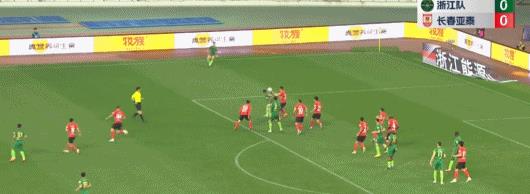中超-亚泰2-0浙江迎开门红，谭龙、塞尔吉尼奥最后10分钟连入2球(6)