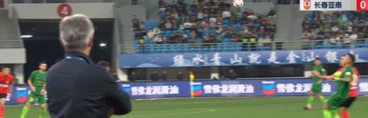 中超-亚泰2-0浙江迎开门红，谭龙、塞尔吉尼奥最后10分钟连入2球(7)