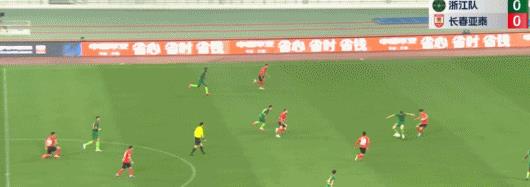 中超-亚泰2-0浙江迎开门红，谭龙、塞尔吉尼奥最后10分钟连入2球(15)