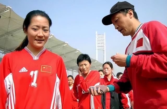 19岁成为主力，国家队出场219次，读懂浦玮才懂中国女足的坚韧(7)