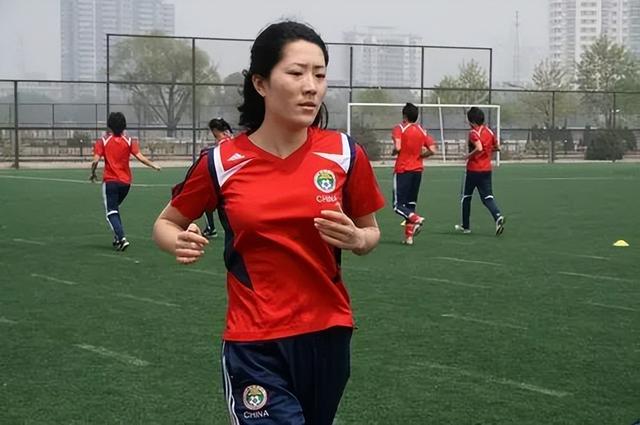 19岁成为主力，国家队出场219次，读懂浦玮才懂中国女足的坚韧(10)