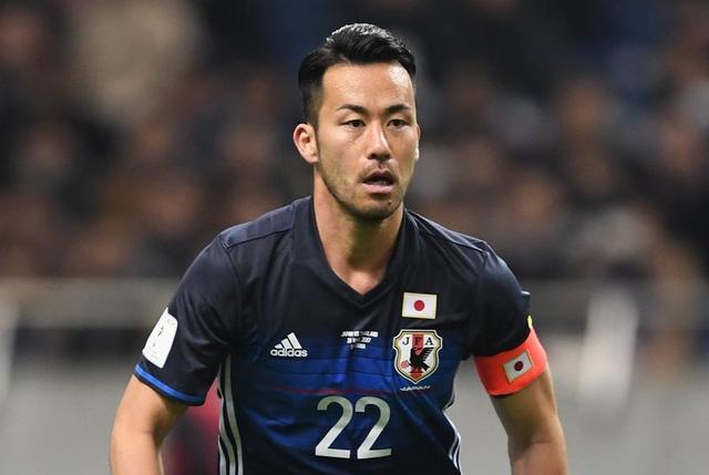 35岁还踢主力，日本老将值得钦佩，今夏合同到期，依然想留在欧洲(2)