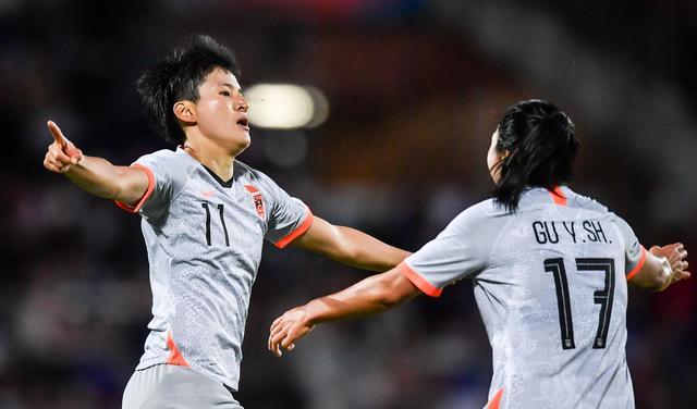 备战世界杯，吴澄舒解约堪培拉联女足，却不被允许踢中超联赛(2)