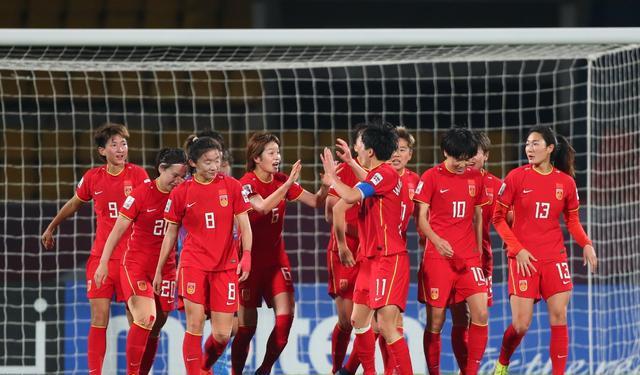 备战世界杯，吴澄舒解约堪培拉联女足，却不被允许踢中超联赛(5)