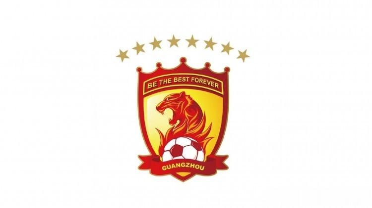 # 天下足球##中超联赛# 广州队官方宣布，萨尔瓦多担任一线队主教练。此前，广州(1)