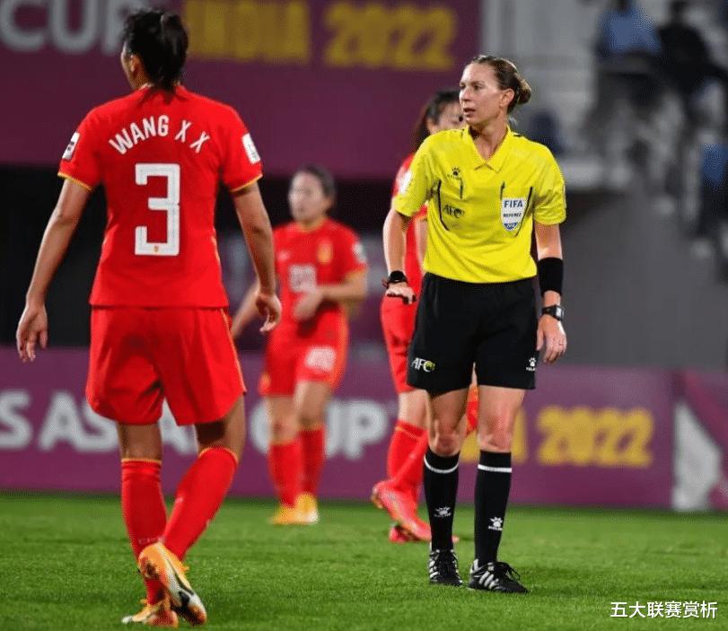差点爆冷！中国女足1-0险胜省队，第65分钟惊险绝杀(4)