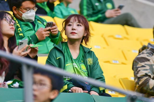 中国足球乌烟瘴气，让女孩子还是离足球远一点儿吧！(7)