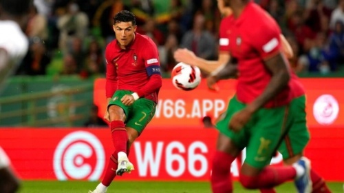 利来体育Ｗ66看欧洲杯：葡萄牙实力碾压波黑(1)