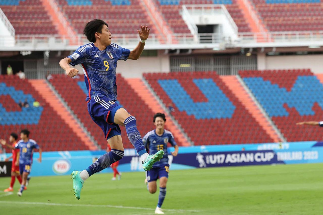 晋级狂欢！卫冕冠军挺进四强+冲击冠军，日本足球再次杀入世界杯(4)