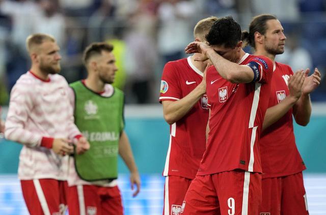 U21欧洲杯：德国队殊死一搏，英格兰能否捍卫榜首？瑞士VS法国(6)