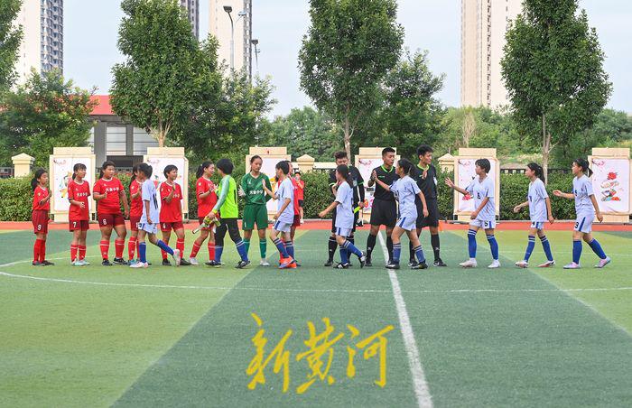 “泉城杯”落幕，2023济南校园足球踢出优异“上半场”(2)