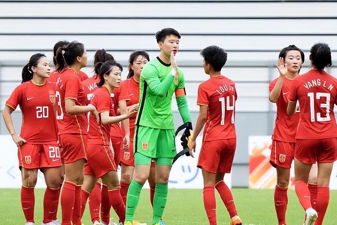 中国女足首战对阵丹麦女足，只需做好三点取胜不难！

1、丹麦队球员普遍身材高大强(1)