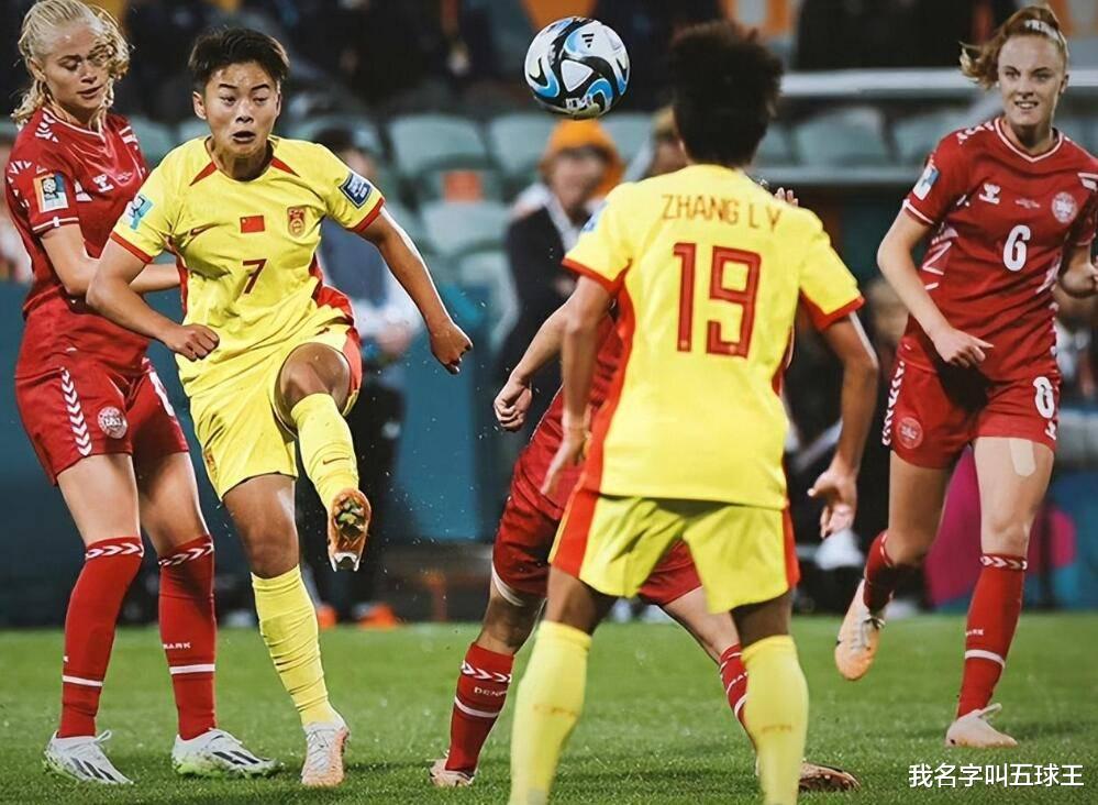 中国女足从云端“坠落”，是一种偶然还是亚洲杯夺冠后的必然？(1)