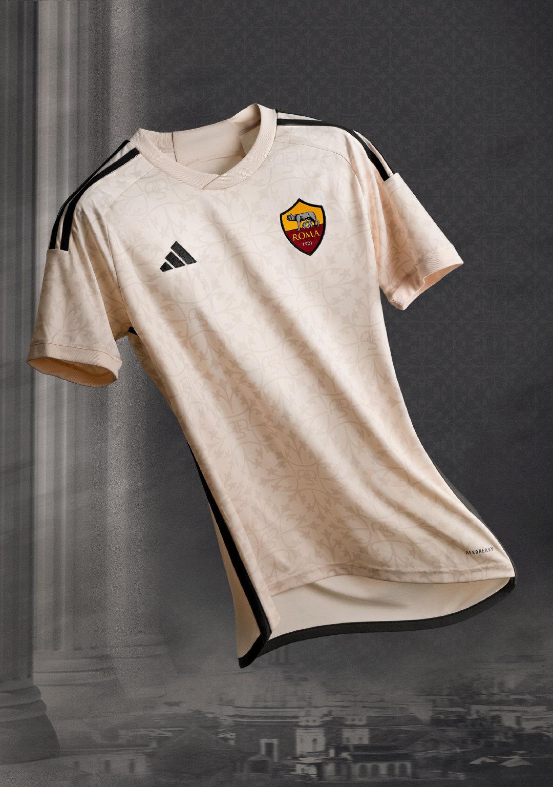 罗马发布23/24赛季客场球衣，乳白色+暗纹简洁设计，迪巴拉领衔出镜！[酷] ​(3)
