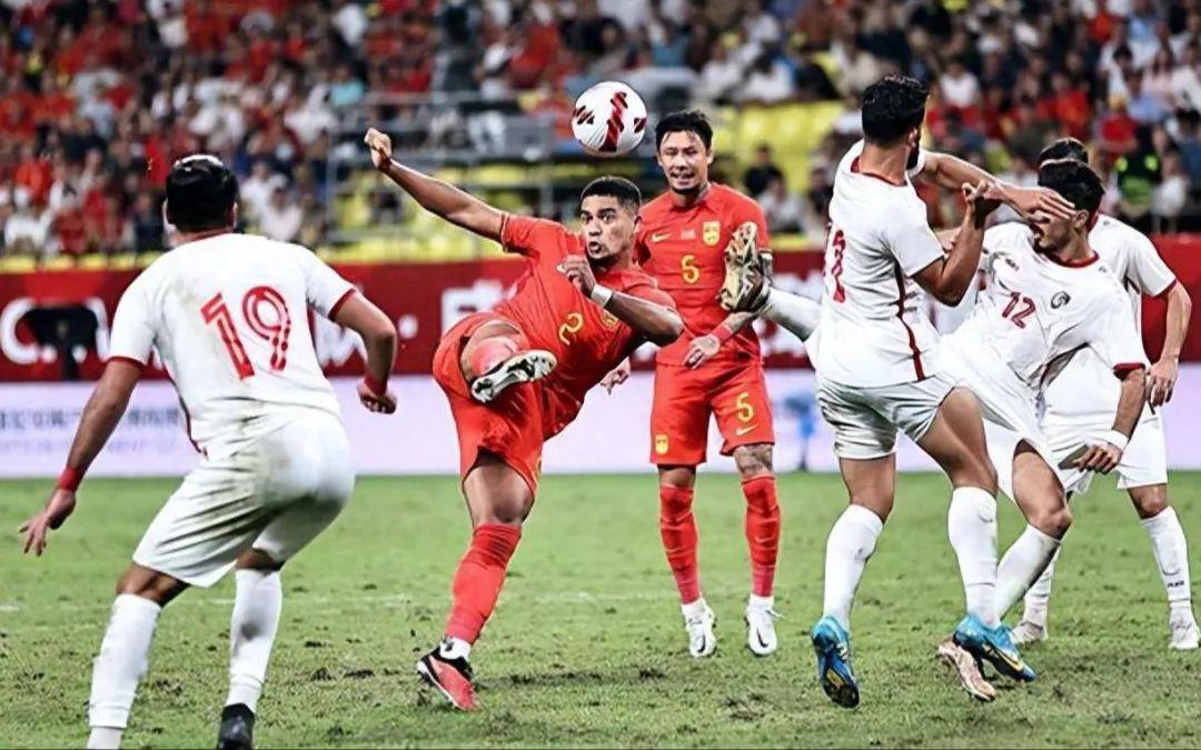 ​憾负叙利亚！中国男足主帅赛后表扬全队太意外，里皮一语中的(4)