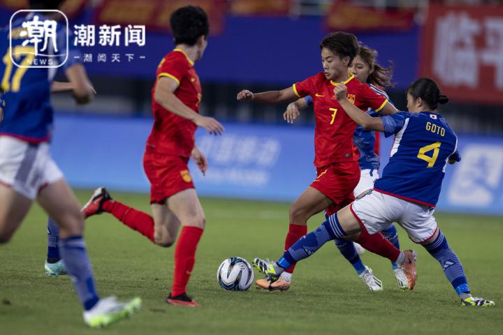 加油，铿锵玫瑰！虽负于日本队，中国女足依然获得热烈掌声(4)