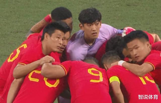 CCTV5直播中国男足VS越南，关键四点做好！拿下比赛不成问题(1)